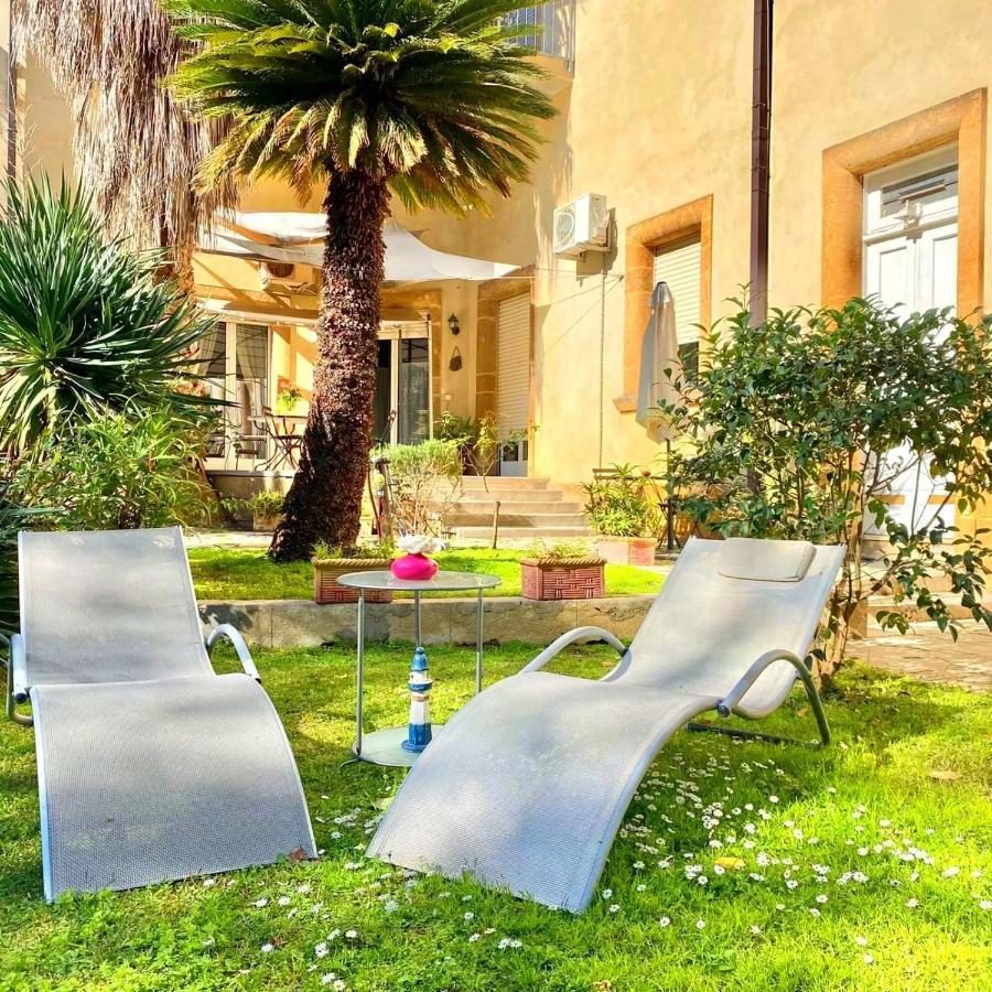 Aedes B&B Il Giardino Dei Sogni Lecce Ngoại thất bức ảnh
