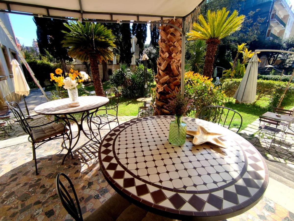 Aedes B&B Il Giardino Dei Sogni Lecce Ngoại thất bức ảnh