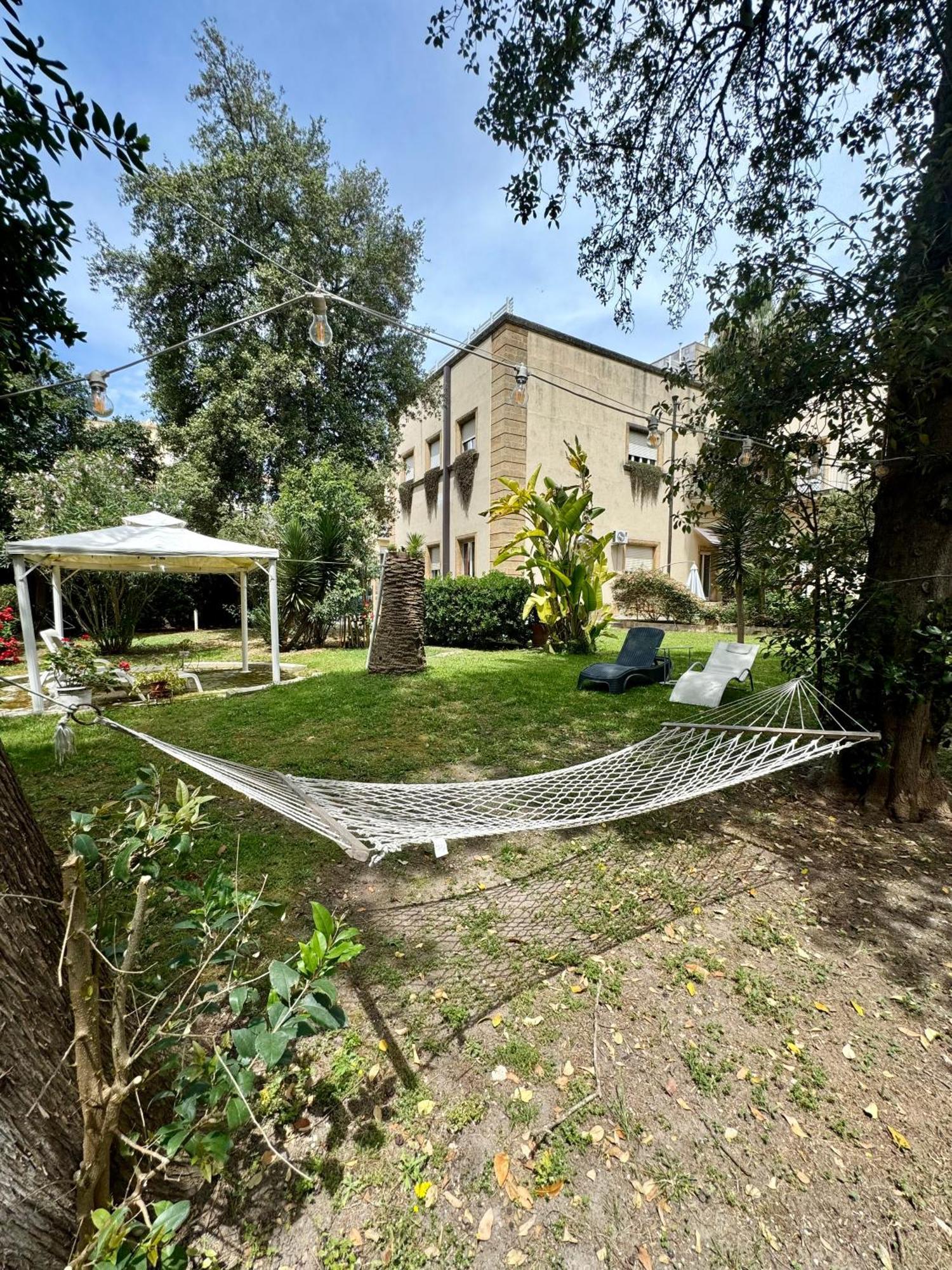 Aedes B&B Il Giardino Dei Sogni Lecce Ngoại thất bức ảnh