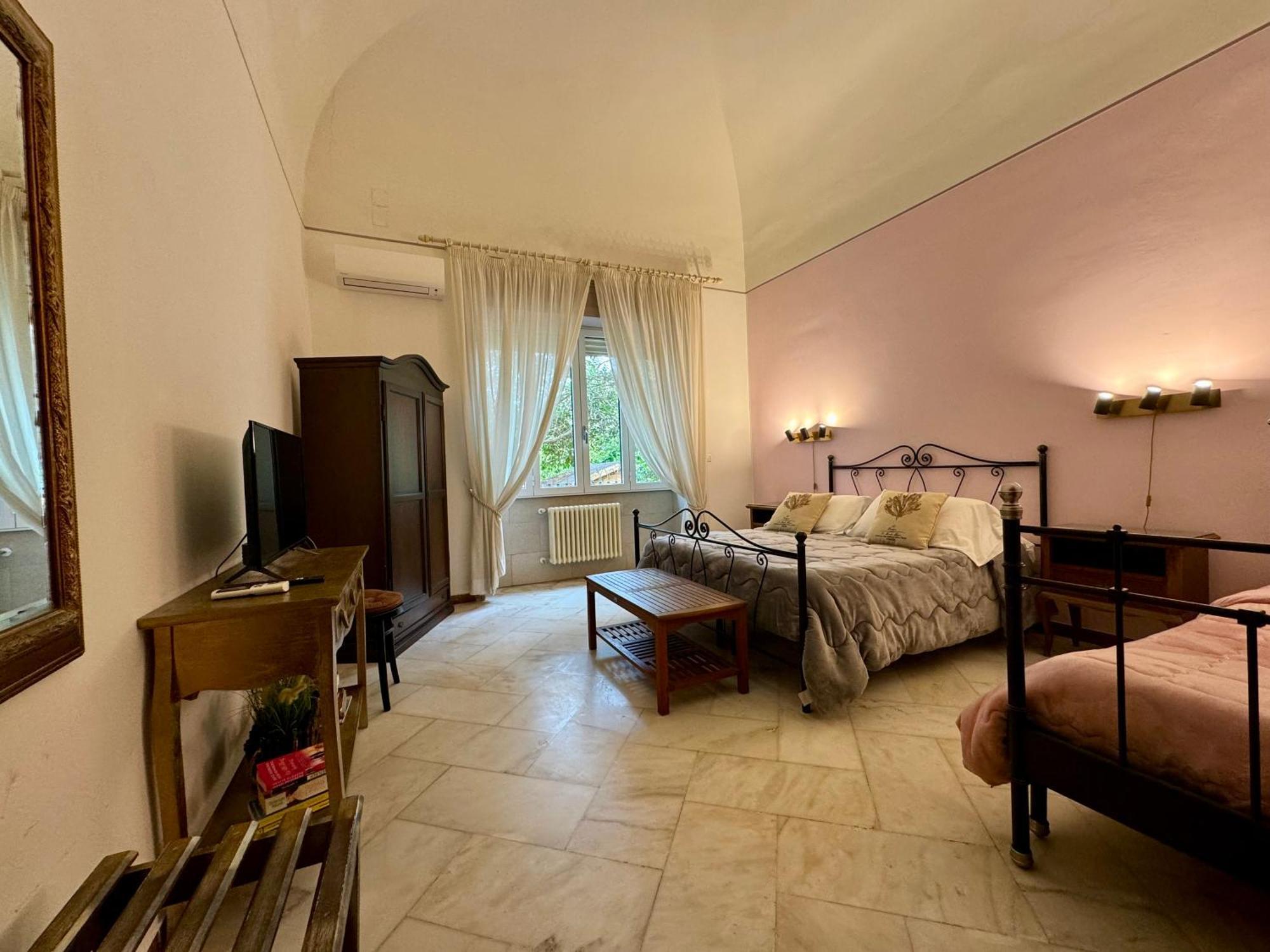 Aedes B&B Il Giardino Dei Sogni Lecce Ngoại thất bức ảnh