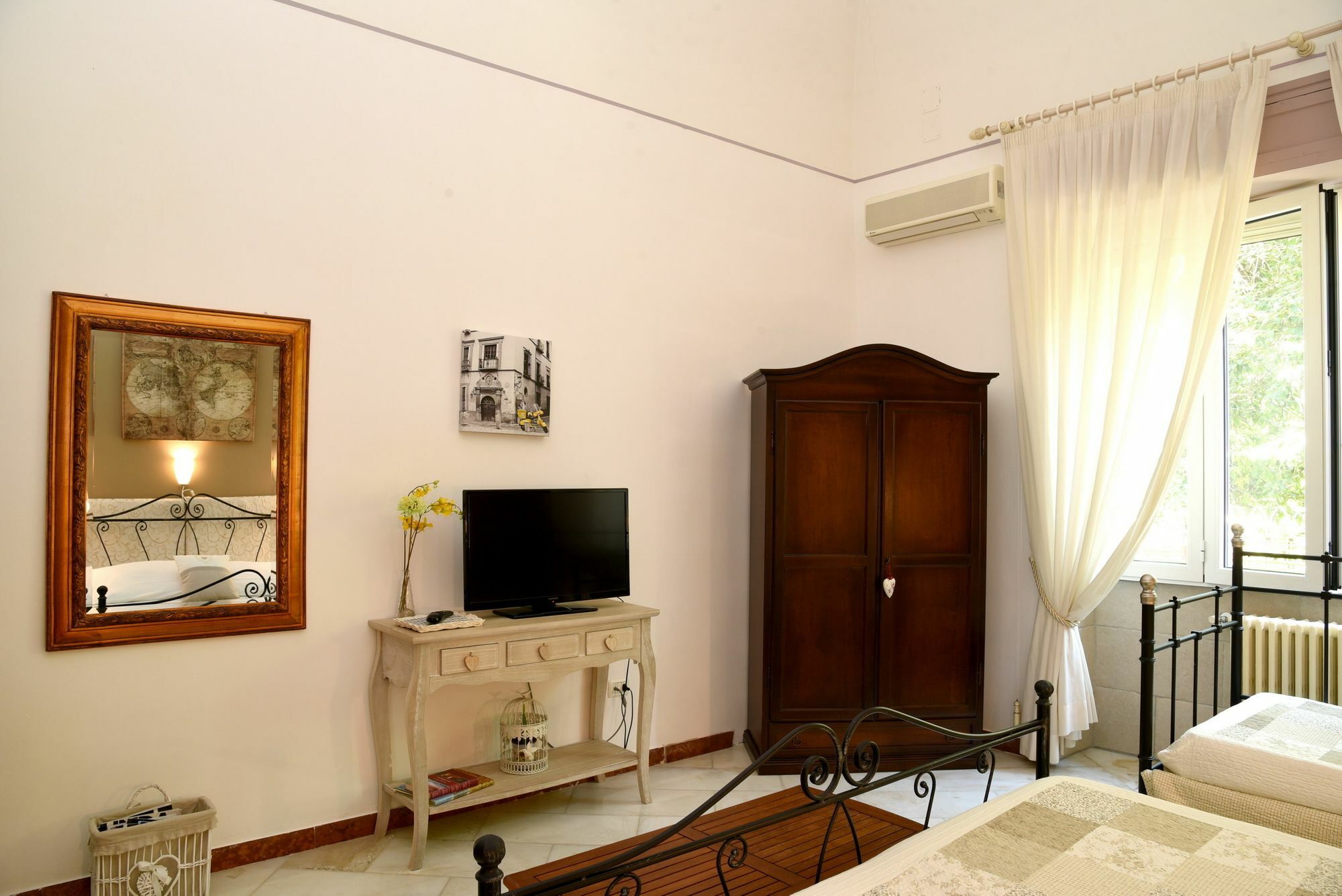 Aedes B&B Il Giardino Dei Sogni Lecce Ngoại thất bức ảnh